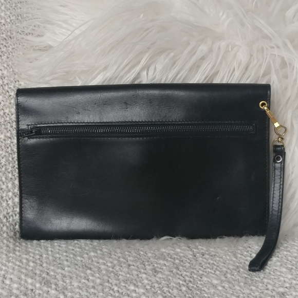 ⭐Givenchy Vintage Black Smooth Leather Clutch - Picture 8 of 9